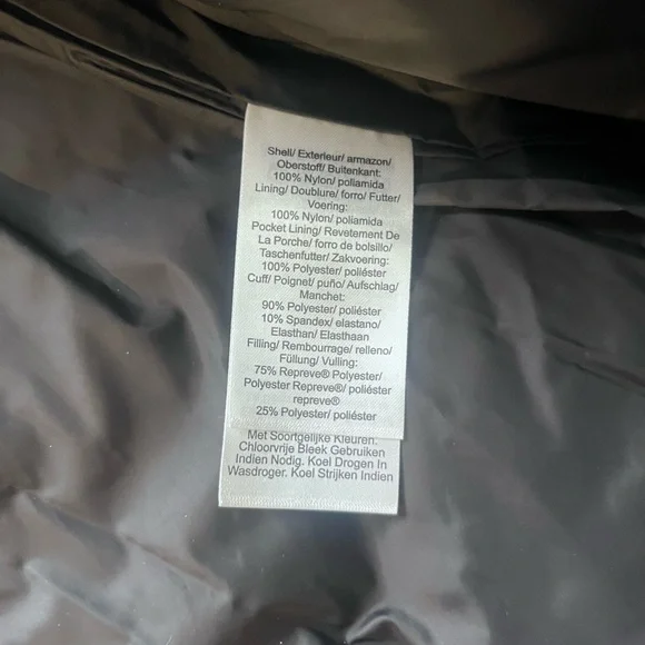 NWT $300 DKNY Women’s Silky Long Quilted Parka Water Resistant Zip Pockets Large - Picture 8 of 8